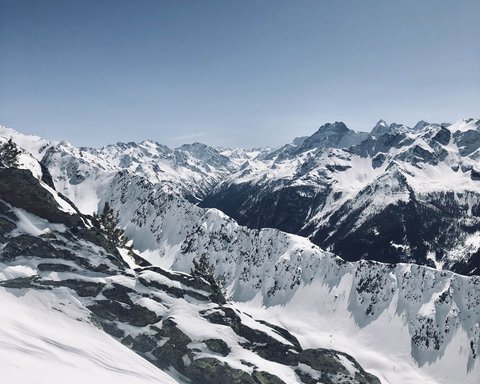 Pictures from Sportalm Snow-covered mountains under a clear blue sky