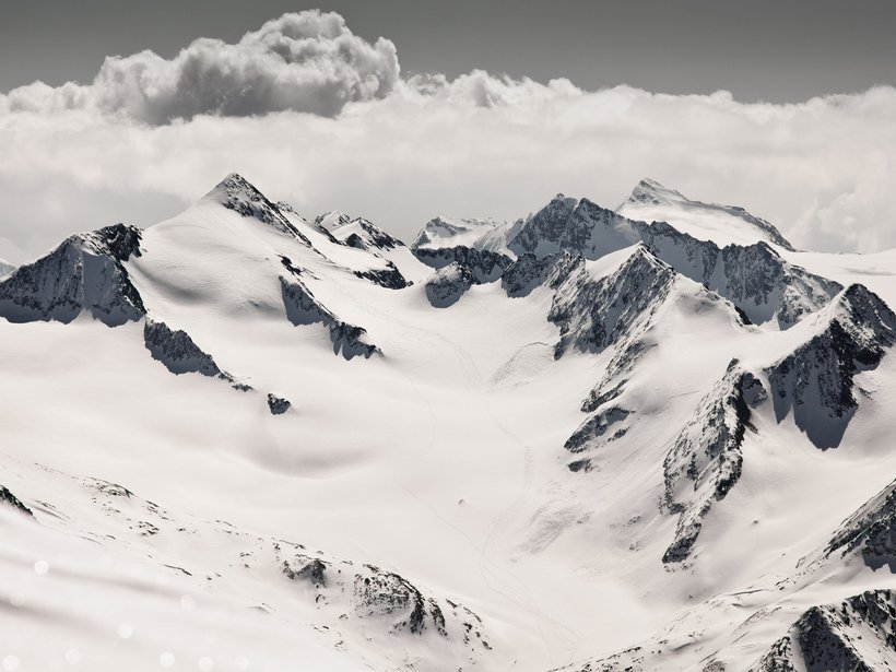 Active holidays at our sports hotel in Pitztal Snow-covered mountain peaks under a cloudy sky